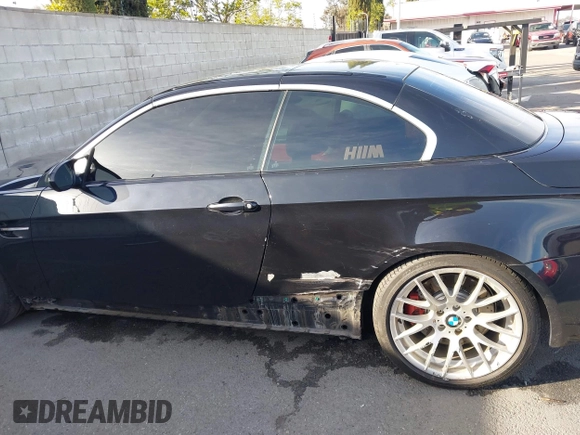 2011 BMW M3 with VIN WBSDX9C50BE584780, listed as a IAAI auction lot 41603749 with 156,141 mi miles. Bid and sale history available at carsss.com. Image 14.