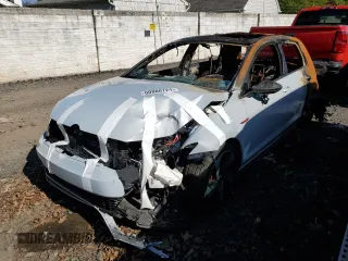 2019 Volkswagen Golf GTI S with VIN 3VW5T7AU7KM027037, listed as a Copart auction lot 60808721 with 0 mi miles. Bid and sale history available at carsss.com. Image 2.