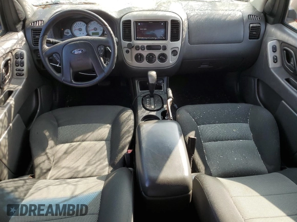2007 Ford Escape XLT with VIN 1FMCU03147KB99005, listed as a Copart auction lot 76343974 with 142,759 mi miles and Salvage Title. Bid and sale history available at carsss.com. Image 8.