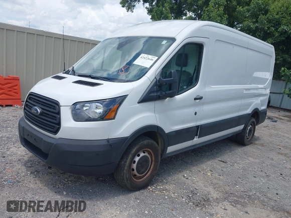 2019 Ford Transit z VIN 1FTBW2CM5KKB43860, wystawiony jako IAAI lot #42422646 z przebiegiem 129 215 mil mil oraz . Historia ofert i sprzedaży dostępna na DreamBid. Obrazek 2.