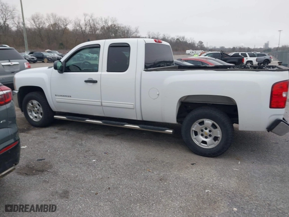 2013 Chevrolet Silverado 1500 LT with VIN 1GCRCSE00DZ168385, listed as a IAAI auction lot 41417162 with 162,426 mi miles. Bid and sale history available at carsss.com. Image 14.