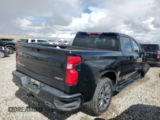 2021 Chevrolet Silverado 1500 RST with VIN 3GCUYEETXMG242080, listed as a Copart auction lot 49349025 with 19,013 mi miles and Salvage Title. Bid and sale history available at carsss.com. Image 3.