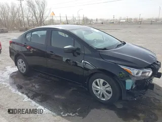 2022 Nissan Versa S z VIN 3N1CN8DV2NL827465, wystawiony jako IAAI lot #41693112 z przebiegiem 43 918 mil mil oraz . Historia ofert i sprzedaży dostępna na DreamBid. Obrazek 13.