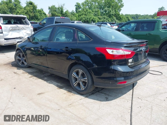 2012 Ford Focus SE with VIN 1FAHP3F28CL255965, listed as a IAAI auction lot 42469698 with 236,307 mi miles and . Bid and sale history available at DreamBid. Image 3.