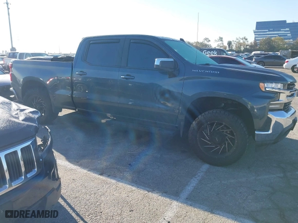 2019 Chevrolet Silverado 1500 LT with VIN 3GCPWCED1KG236908, listed as a IAAI auction lot 41743457 with 78,478 mi miles. Bid and sale history available at carsss.com. Image 13.