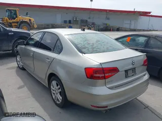 2015 Volkswagen Jetta Sedan 2.0L S w/Technology with VIN 3VW2K7AJ0FM227260, listed as a IAAI auction lot 41693864 with 226,584 mi miles. Bid and sale history available at carsss.com. Image 3.