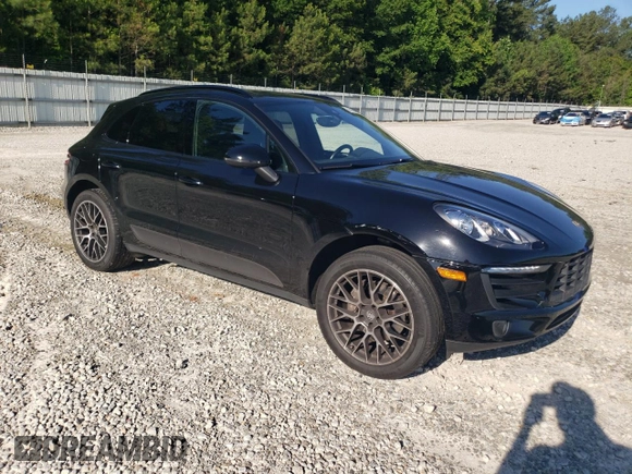 2018 Porsche Macan with VIN WP1AA2A57JLB02210, listed as a Copart auction lot 58010705 with 54,497 mi miles and Salvage title. Bid and sale history available at DreamBid. Image 4.