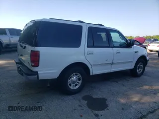 2002 Ford Expedition XLT с VIN 1FMRU15W52LA94288, выставлен на аукционе Copart как лот 52745335 с пробегом 219 734 миль миль и Списание • Salvage title. История ставок и продаж доступна на DreamBid. Изображение 3.