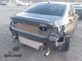 2019 BMW 3 Series 330i xDrive with VIN WBA5R7C58KAJ81967, listed as a IAAI auction lot 41093104 with 46,445 mi miles. Bid and sale history available at carsss.com. Image 6.