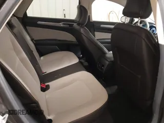 2019 Ford Fusion SE with VIN 3FA6P0HD9KR103813, listed as a IAAI auction lot 41471645 with 89,249 mi miles and . Bid and sale history available at carsss.com. Image 8.