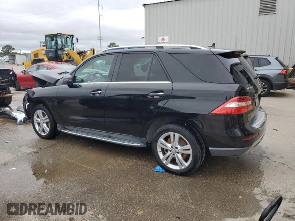 2013 Mercedes-Benz M 350 with VIN 4JGDA5JB6DA232335, listed as a Copart auction lot 51833395 with Not Provided miles and Salvage Title. Bid and sale history available at DreamBid. Image 2.