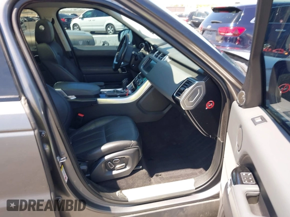 2015 Land Rover Range Rover Sport HSE with VIN SALWR2VF9FA537955, listed as a IAAI auction lot 42095693 with 109,165 mi miles. Bid and sale history available at carsss.com. Image 5.