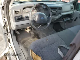 2003 Ford F-250 XL с VIN 1FTNF20L23EC17549, выставлен на аукционе Copart как лот 84267774 с пробегом 227 219 миль миль и Чистый • Clean title. История ставок и продаж доступна на DreamBid. Изображение 8.