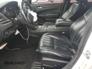 2016 Chrysler 300 S z VIN 2C3CCABG2GH152103, wystawiony jako Copart lot #54530625 z przebiegiem 217 656 mil mil oraz Szkoda całkowita • Salvage title. Historia ofert i sprzedaży dostępna na DreamBid. Obrazek 7.