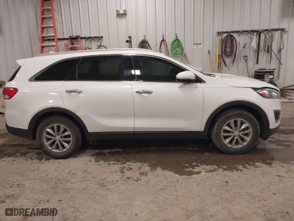 2018 Kia Sorento L with VIN 5XYPG4A33JG379078, listed as a IAAI auction lot 41433295 with 114,434 mi miles. Bid and sale history available at carsss.com. Image 13.