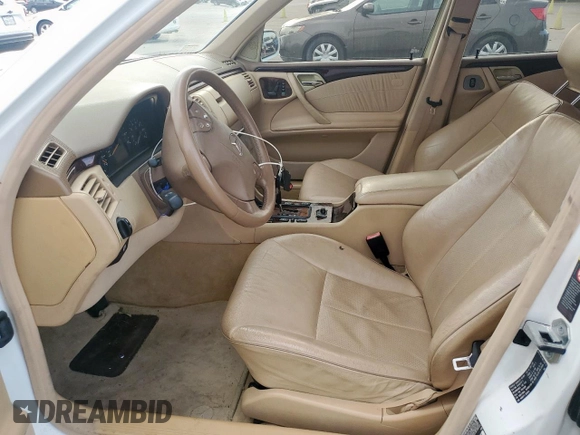 2001 Mercedes-Benz E-Class with VIN WDBJF65J71B292564, listed as a Copart auction lot 50943995 with 120,843 mi miles and Clean Title. Bid and sale history available at carsss.com. Image 9.