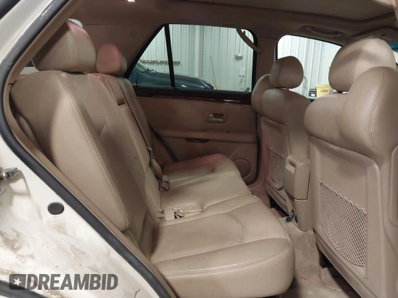 2007 Cadillac SRX with VIN 1GYEE637570125745, listed as a IAAI auction lot 41537912 with 203,108 mi miles. Bid and sale history available at carsss.com. Image 8.