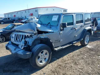 2018 Jeep Wrangler JK Unlimited Sport S with VIN 1C4BJWDG5JL926703, listed as a IAAI auction lot 41382629 with 66,567 mi miles. Bid and sale history available at carsss.com. Image 22.
