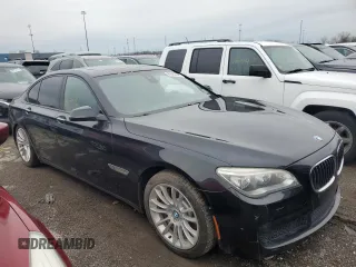 2013 BMW 7 Series 750i xDrive с VIN WBAYB6C55DD223914, выставлен на аукционе Copart как лот 81825144 с пробегом 81 818 миль миль и Списание • Salvage title. История ставок и продаж доступна на DreamBid. Изображение 4.