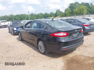 2015 Ford Fusion SE z VIN 3FA6P0HD4FR126292, wystawiony jako IAAI lot #42418564 z przebiegiem 152 795 mil mil oraz . Historia ofert i sprzedaży dostępna na DreamBid. Obrazek 3.