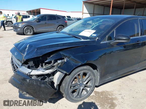 2018 Ford Fusion SE z VIN 3FA6P0H77JR180057, wystawiony jako IAAI lot #41729451 z przebiegiem 122 200 mil mil oraz . Historia ofert i sprzedaży dostępna na DreamBid. Obrazek 6.
