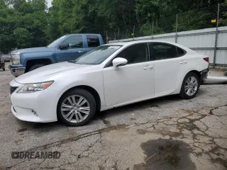 2014 Lexus ES 330 with VIN JTHBK1GGXE2117168, listed as a Copart auction lot 59596275 with 106,586 mi miles and Salvage title. Bid and sale history available at DreamBid. Image 1.
