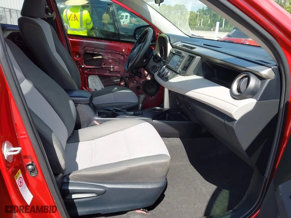 2014 Toyota RAV4 LE with VIN JTMZFREV4EJ005203, listed as a IAAI auction lot 42022295 with 130,193 mi miles. Bid and sale history available at carsss.com. Image 5.