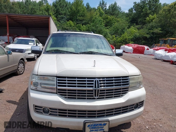 2007 Lincoln Navigator with VIN 5LMFU27537LJ00381, listed as a IAAI auction lot 42666845 with 168,068 mi miles and . Bid and sale history available at DreamBid. Image 6.