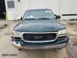 2002 GMC Sierra 1500 SLE with VIN 2GTEC19T221313512, listed as a Copart auction lot 78368434 with 167,095 mi miles and Salvage Title. Bid and sale history available at carsss.com. Image 5.