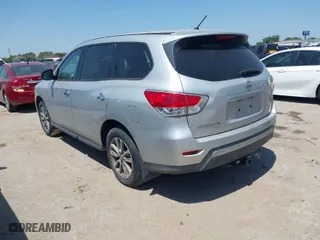 2014 Nissan Pathfinder Platinum with VIN 5N1AR2MM5EC689313, listed as a IAAI auction lot 41939301 with 172,307 mi miles. Bid and sale history available at carsss.com. Image 3.