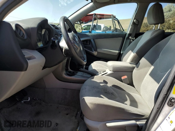 2012 Toyota RAV4 z VIN 2T3BF4DV0CW226771, wystawiony jako Copart lot #62187455 z przebiegiem 191 220 mil mil oraz Szkoda całkowita • Salvage title. Historia ofert i sprzedaży dostępna na DreamBid. Obrazek 7.