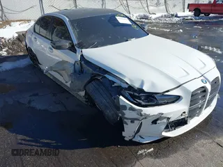 2024 BMW M3 Competition xDrive z VIN WBS43AY07RFR74791, wystawiony jako IAAI lot #41356452 z przebiegiem 14 552 mil mil oraz . Historia ofert i sprzedaży dostępna na DreamBid. Obrazek 1.