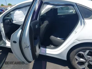 2021 Kia Forte LXS with VIN 3KPF24AD8ME403914, listed as a IAAI auction lot 42643903 with 34,305 mi miles and . Bid and sale history available at DreamBid. Image 8.