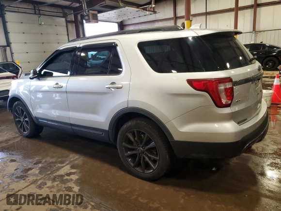 2017 Ford Explorer XLT with VIN 1FM5K8D88HGD71971, listed as a Copart auction lot 52563255 with 50,085 mi miles and Salvage Title. Bid and sale history available at carsss.com. Image 2.