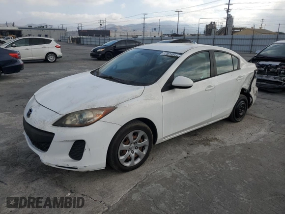2013 Mazda 3 i Sport with VIN JM1BL1UP1D1845596, listed as a Copart auction lot 77825814 with 154,823 mi miles and Non Repairable. Bid and sale history available at DreamBid. Image 1.