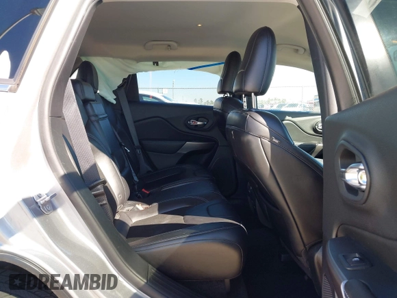 2019 Jeep Cherokee Altitude с VIN 1C4PJMLB3KD194549, выставлен на аукционе IAAI как лот 41650398 с пробегом 103 771 миль миль и . История ставок и продаж доступна на DreamBid. Изображение 8.