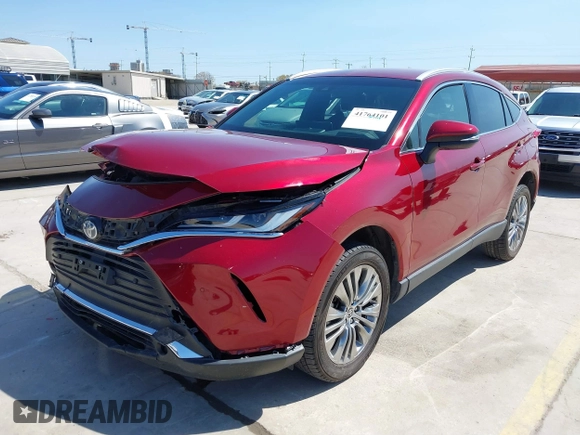 2022 Toyota Venza LE with VIN JTEAAAAH1NJ106479, listed as a IAAI auction lot 41764101 with 31,848 mi miles. Bid and sale history available at carsss.com. Image 19.