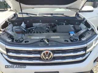 2023 Volkswagen Atlas SEL z VIN 1V2BR2CA6PC555170, wystawiony jako Copart lot #55445335 z przebiegiem 20 243 mil mil oraz Szkoda całkowita • Salvage title. Historia ofert i sprzedaży dostępna na DreamBid. Obrazek 12.