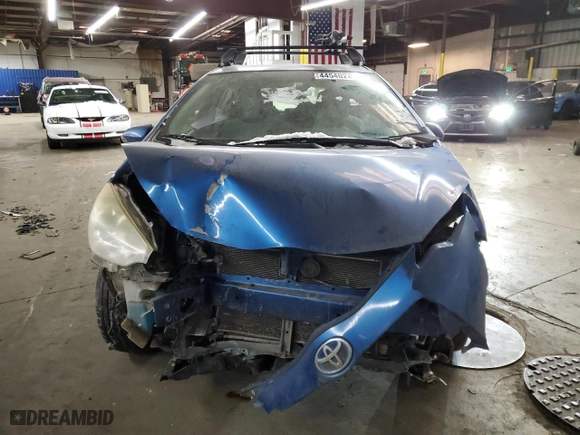 2013 Toyota Prius c One with VIN JTDKDTB36D1543360, listed as a Copart auction lot 44540245 with 195,134 mi miles and Salvage Title. Bid and sale history available at carsss.com. Image 5.
