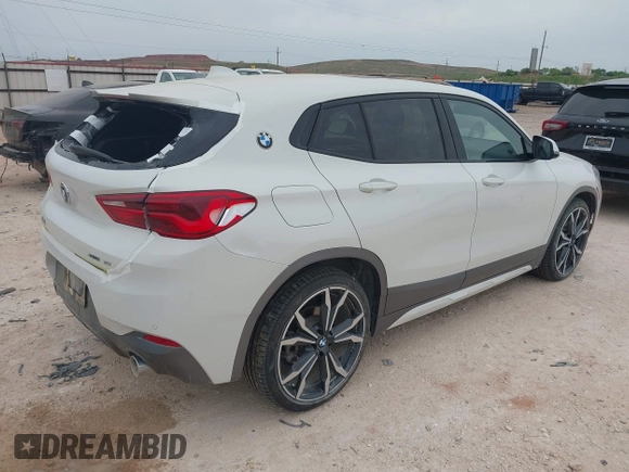2018 BMW X2 xDrive28i z VIN WBXYJ5C31JEF82624, wystawiony jako IAAI lot #42066439 z przebiegiem 79 454 mil mil oraz . Historia ofert i sprzedaży dostępna na DreamBid. Obrazek 4.