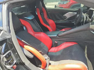 2022 Chevrolet Corvette 3LT z VIN 1G1YC2D41N5105717, wystawiony jako Copart lot #53651315 z przebiegiem Nie podano mil oraz Czysty tytuł • Clean title. Historia ofert i sprzedaży dostępna na DreamBid. Obrazek 10.
