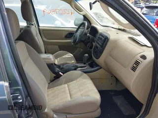 2005 Ford Escape XLS Value с VIN 1FMYU02Z95KB06733, выставлен на аукционе IAAI как лот 42207569 с пробегом 135 083 миль миль и . История ставок и продаж доступна на DreamBid. Изображение 5.
