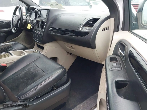 2018 Dodge Grand Caravan SXT with VIN 2C4RDGCG1JR299843, listed as a IAAI auction lot 41510261 with 224,777 mi miles. Bid and sale history available at carsss.com. Image 5.
