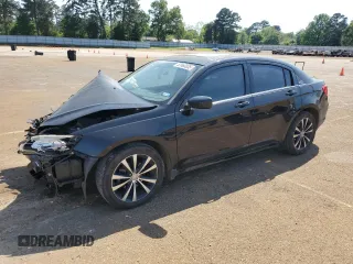 2013 Chrysler 200 Touring with VIN 1C3CCBBB7DN549769, listed as a Copart auction lot 53560835 with 178,414 mi miles and Salvage Title. Bid and sale history available at DreamBid. Image 1.