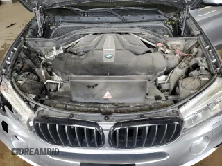 2017 BMW X5 xDrive50i z VIN 5UXKR6C35H0U12982, wystawiony jako Copart lot #57163565 z przebiegiem 121 906 mil mil oraz Szkoda całkowita • Salvage title. Historia ofert i sprzedaży dostępna na DreamBid. Obrazek 12.