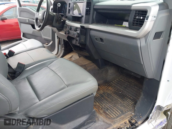 2023 Ford F-250 XL с VIN 1FT7W2BA6PEC73116, выставлен на аукционе IAAI как лот 42595189 с пробегом 15 778 миль миль и . История ставок и продаж доступна на DreamBid. Изображение 5.