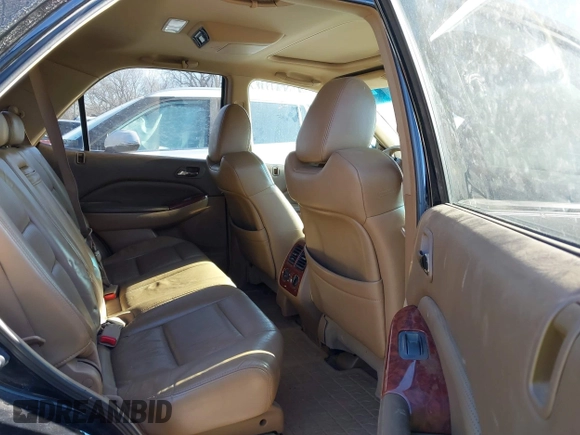 2005 Acura MDX Touring with VIN 2HNYD18985H520296, listed as a IAAI auction lot 41133862 with 173,318 mi miles. Bid and sale history available at carsss.com. Image 8.