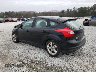2014 Ford Focus SE with VIN 1FADP3K20EL203091, listed as a Copart auction lot 44680935 with 137,521 mi miles and Salvage Title. Bid and sale history available at carsss.com. Image 2.