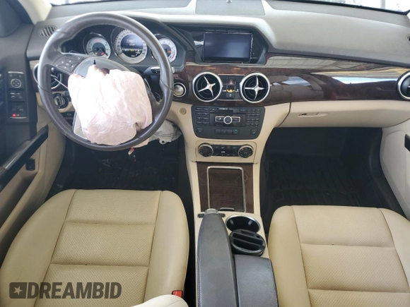 2013 Mercedes-Benz GLK 350 with VIN WDCGG5HB0DG086396, listed as a Copart auction lot 72316284 with 121,269 mi miles and Salvage Title. Bid and sale history available at DreamBid. Image 8.