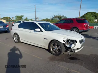 2011 BMW 5 Series 535i with VIN WBAFR7C59BC605360, listed as a IAAI auction lot 41448941 with 92,383 mi miles and . Bid and sale history available at carsss.com. Image 1.